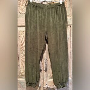 Suzi Kondi Olive Green Velvet Jogger Pants